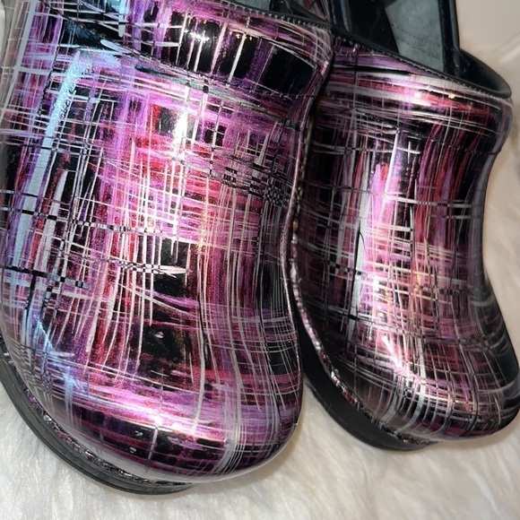 DANSKO leather clog shiny purple crosshatch Size 37 US 6.5 nursing comfort - Picture 13 of 14